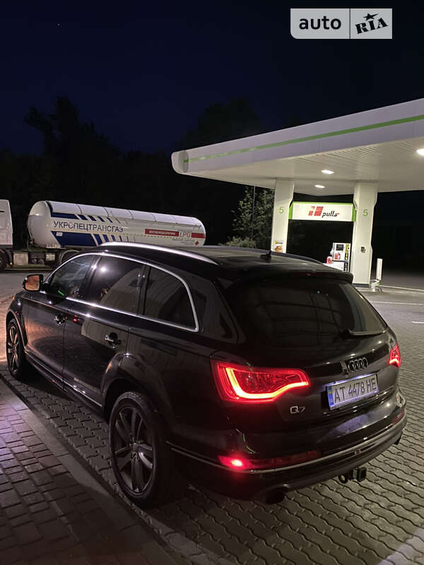 Внедорожник / Кроссовер Audi Q7 2013 в Богородчанах