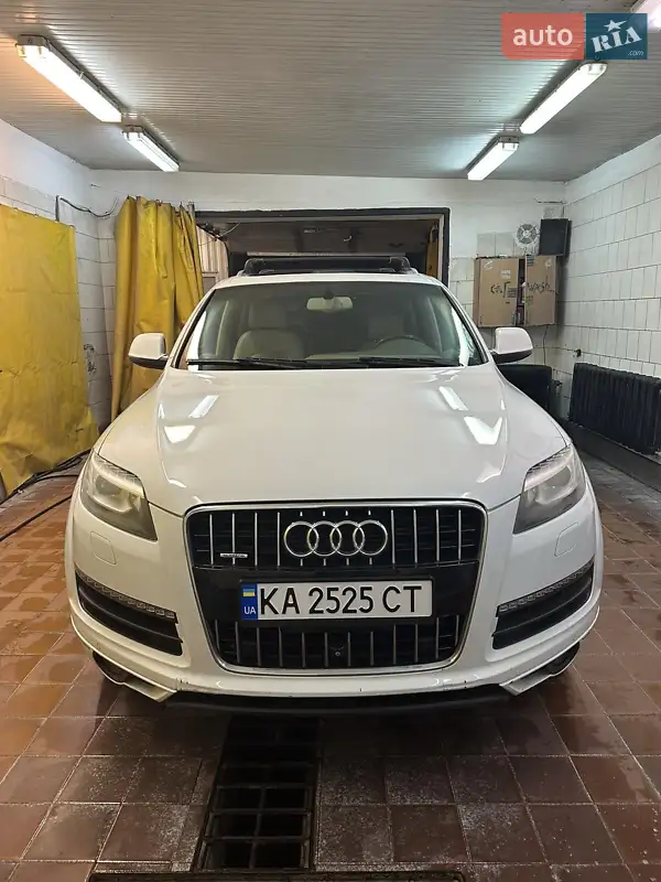 Audi Q7 2013