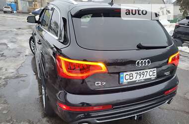 Позашляховик / Кросовер Audi Q7 2014 в Чернігові