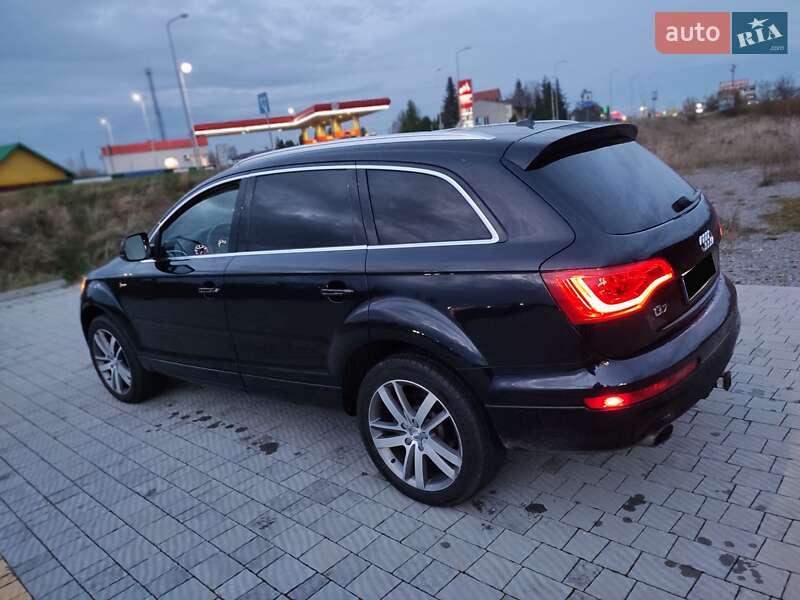 Внедорожник / Кроссовер Audi Q7 2013 в Стрые