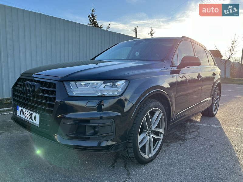Audi Q7 2016