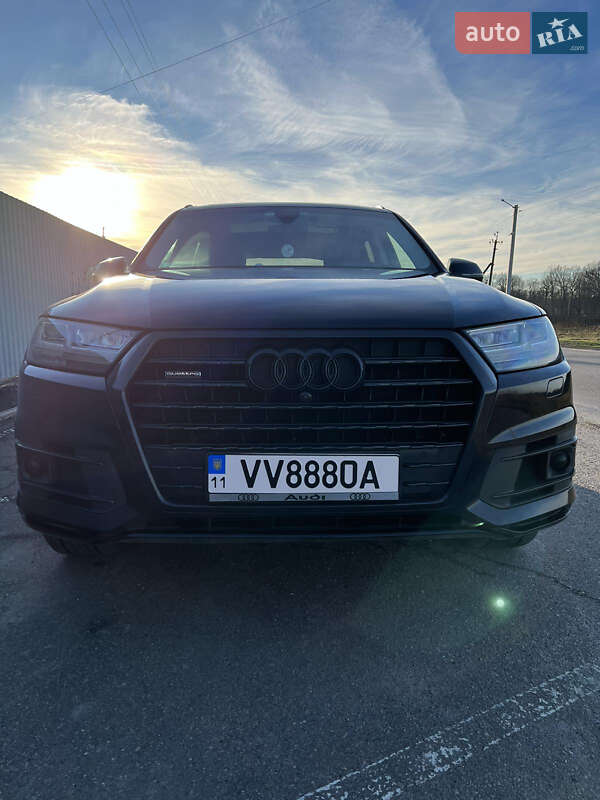 Внедорожник / Кроссовер Audi Q7 2016 в Белой Церкви