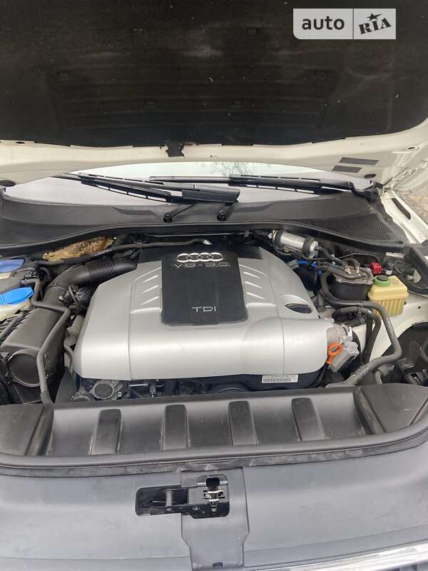 Позашляховик / Кросовер Audi Q7 2009 в Запоріжжі