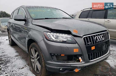 Внедорожник / Кроссовер Audi Q7 2015 в 