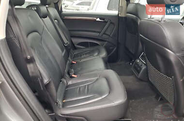 Внедорожник / Кроссовер Audi Q7 2015 в 