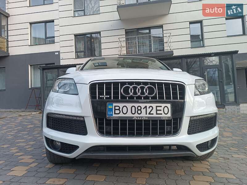Внедорожник / Кроссовер Audi Q7 2015 в Тернополе