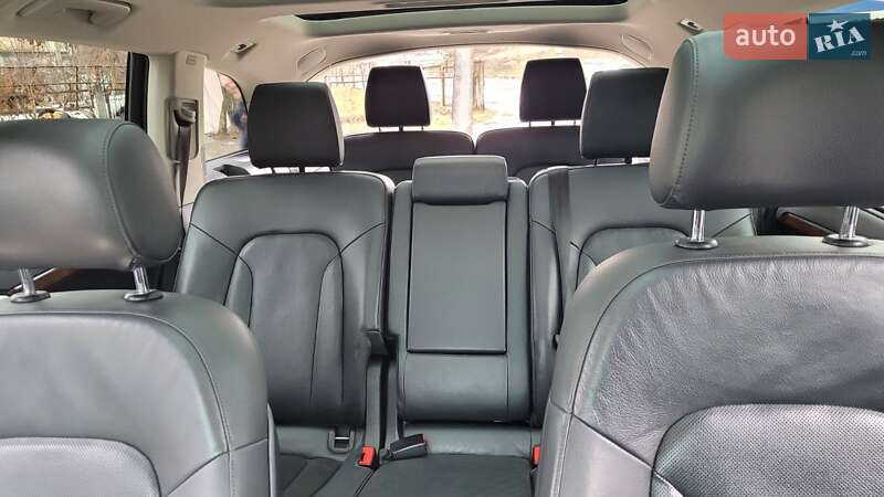 Внедорожник / Кроссовер Audi Q7 2014 в Черкассах