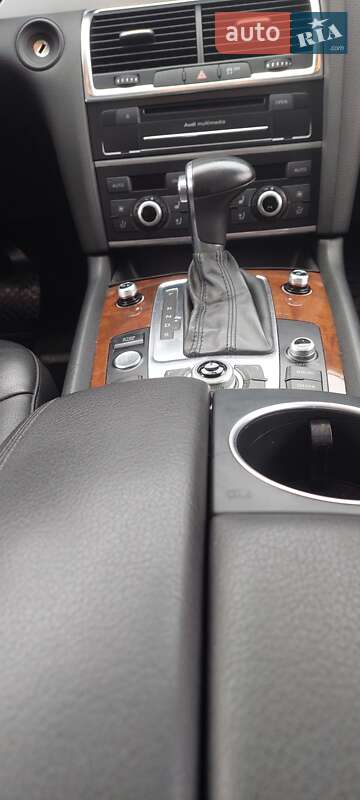 Внедорожник / Кроссовер Audi Q7 2014 в Черкассах