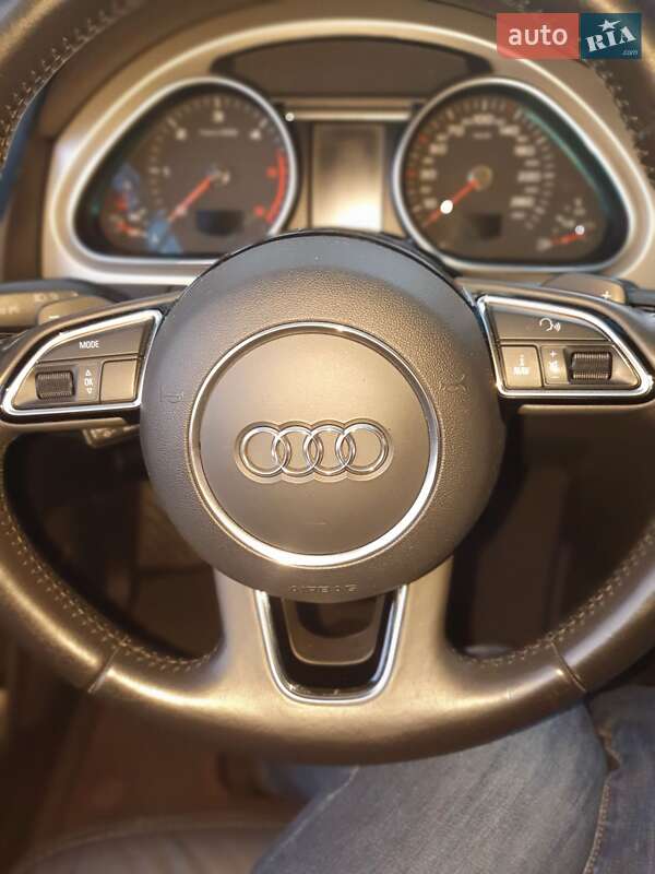 Внедорожник / Кроссовер Audi Q7 2014 в Одессе