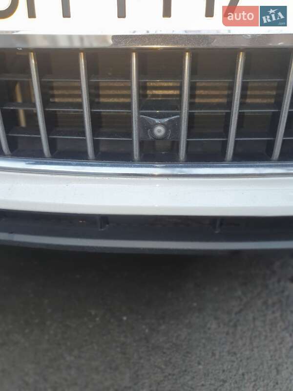 Внедорожник / Кроссовер Audi Q7 2014 в Одессе