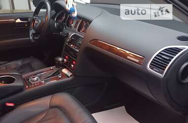 Позашляховик / Кросовер Audi Q7 2012 в Стрию