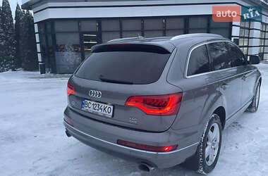Внедорожник / Кроссовер Audi Q7 2013 в 