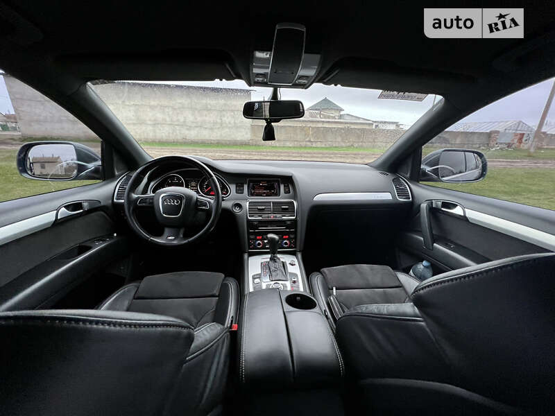Позашляховик / Кросовер Audi Q7 2010 в Дніпрі фото 17 Позашляховик / Кросовер Audi Q7 2010 в Дніпрі