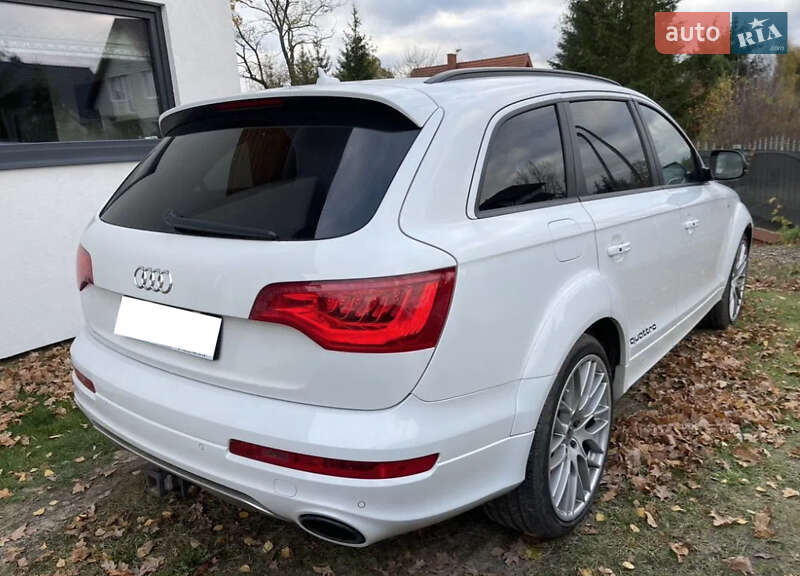 Позашляховик / Кросовер Audi Q7 2013 в Івано-Франківську