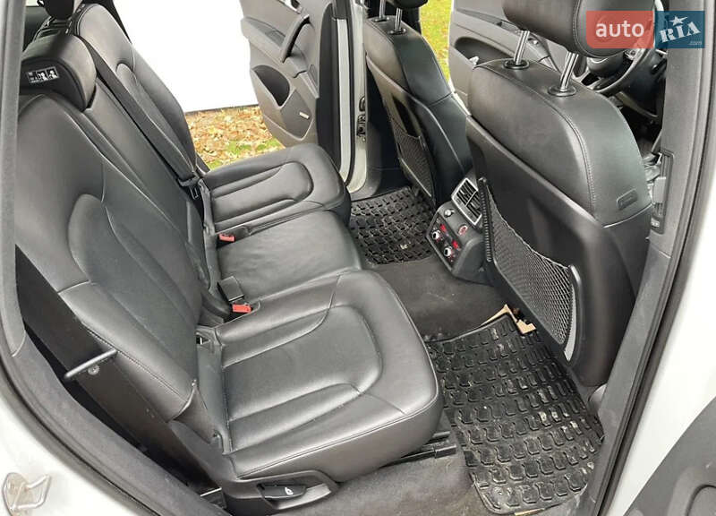 Позашляховик / Кросовер Audi Q7 2013 в Івано-Франківську