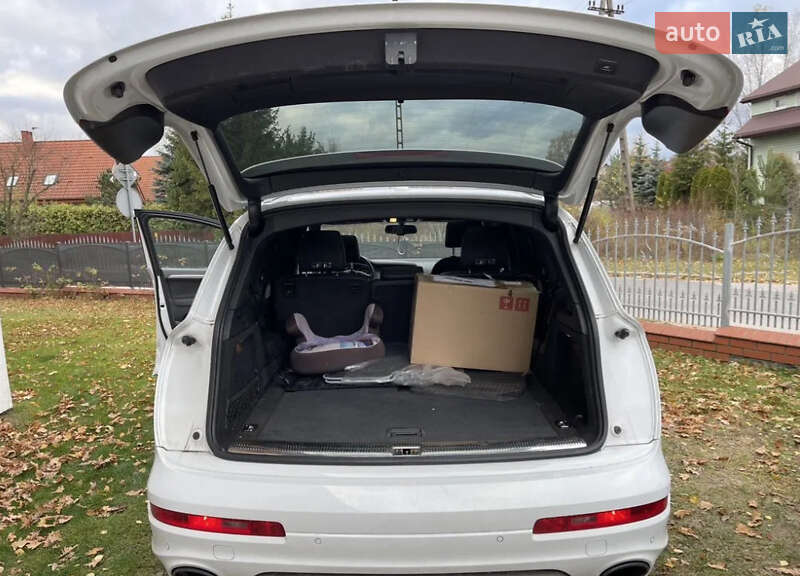 Позашляховик / Кросовер Audi Q7 2013 в Івано-Франківську