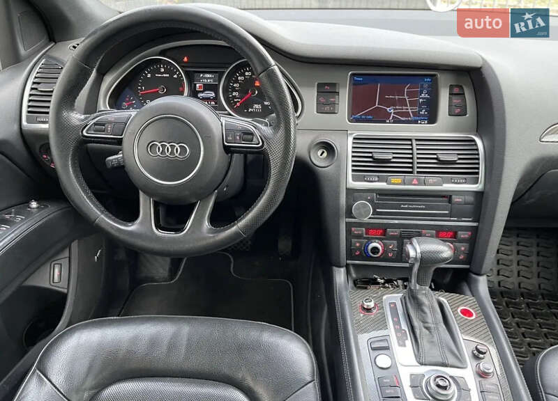 Позашляховик / Кросовер Audi Q7 2013 в Івано-Франківську