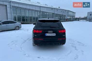 Позашляховик / Кросовер Audi Q7 2018 в Києві