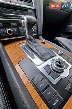 Внедорожник / Кроссовер Audi Q7 2014 в 