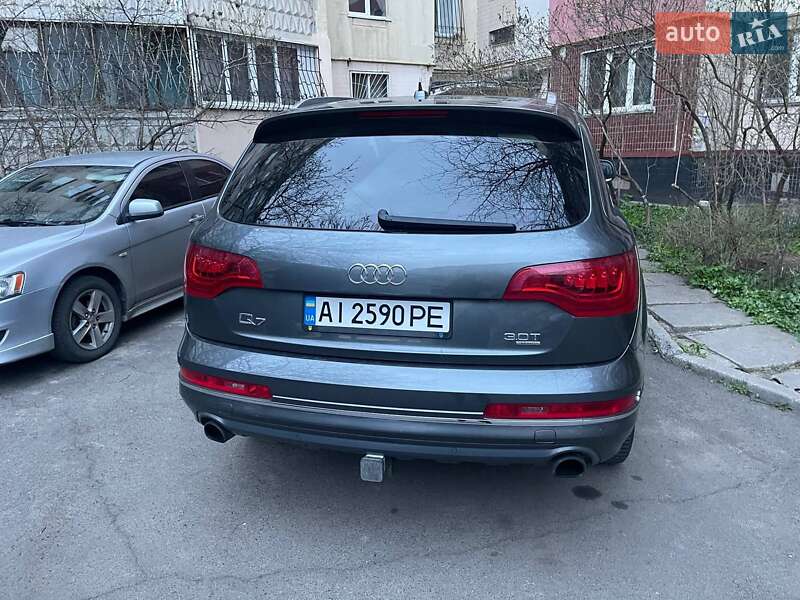 Позашляховик / Кросовер Audi Q7 2015 в Одесі