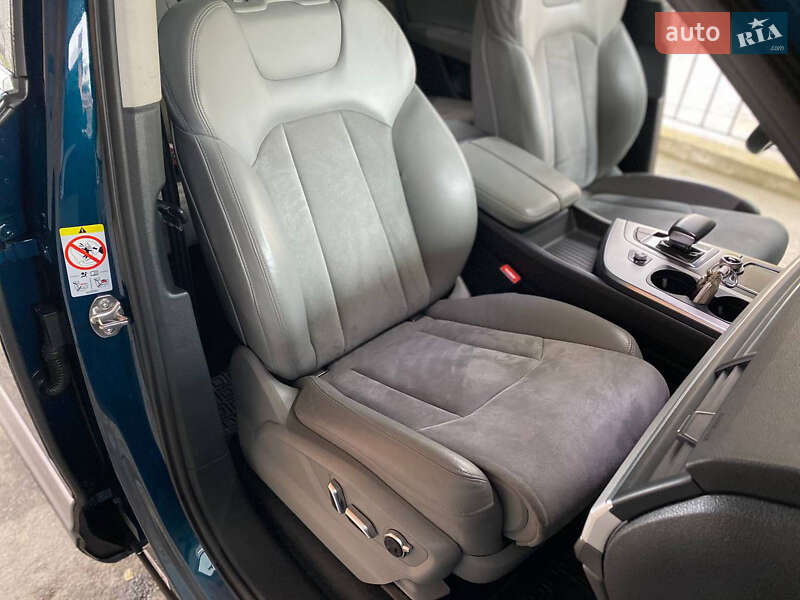 Позашляховик / Кросовер Audi Q7 2018 в Калуші фото 17 Позашляховик / Кросовер Audi Q7 2018 в Калуші