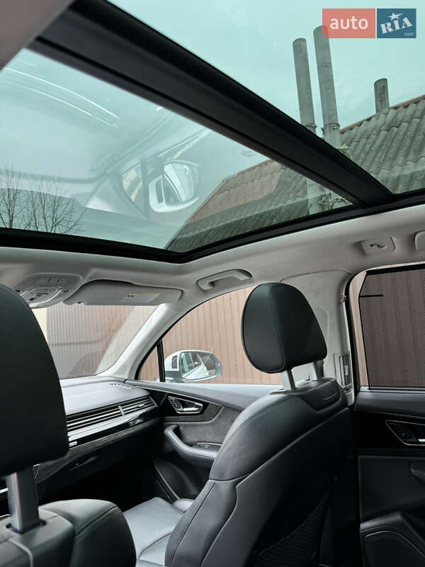 Позашляховик / Кросовер Audi Q7 2017 в Ізмаїлі