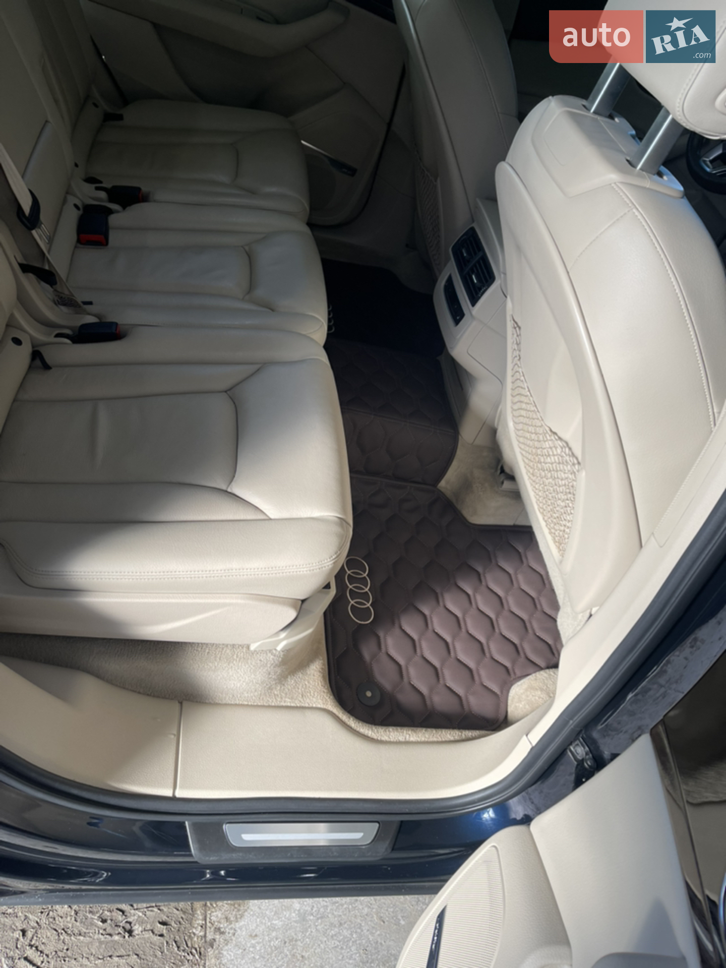 2016 Audi Q7 - мініатюра 9