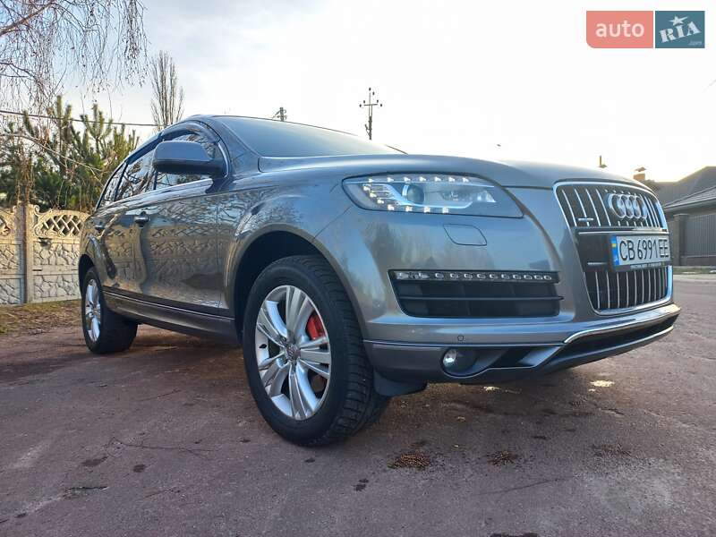 Внедорожник / Кроссовер Audi Q7 2010 в Чернигове