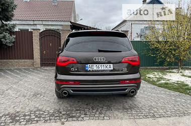 Позашляховик / Кросовер Audi Q7 2011 в Вільногірську