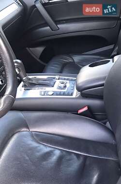 Позашляховик / Кросовер Audi Q7 2011 в Новій Ушиці