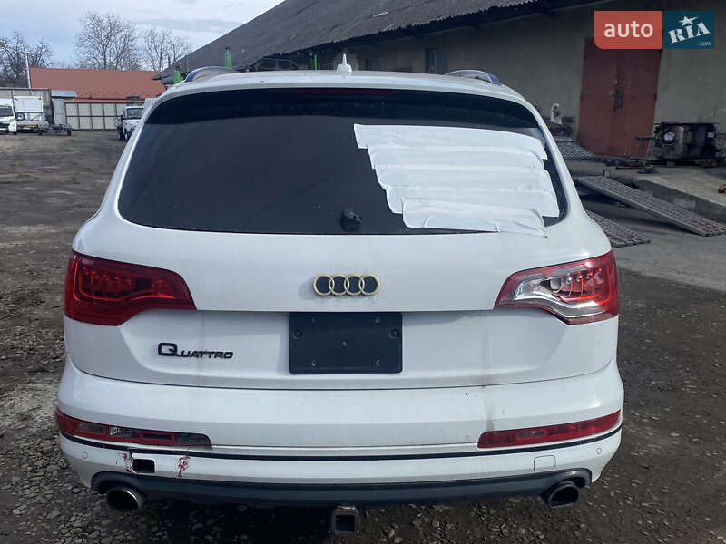 Позашляховик / Кросовер Audi Q7 2015 в Стрию