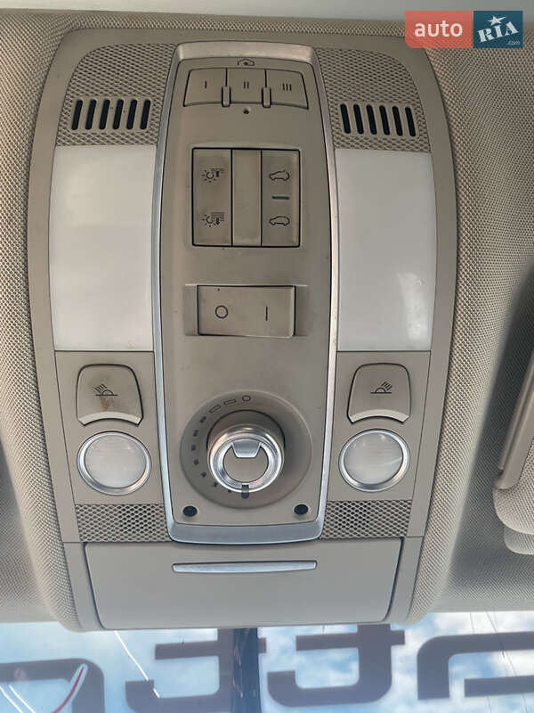 Позашляховик / Кросовер Audi Q7 2015 в Стрию