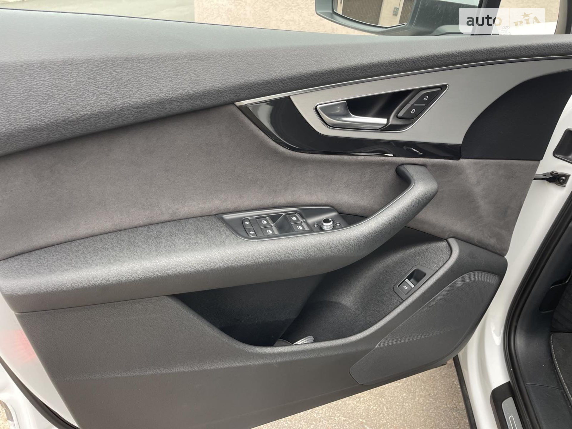 2016 Audi Q7 - мініатюра 26