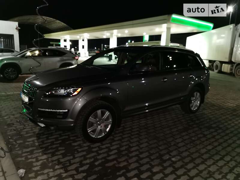 Позашляховик / Кросовер Audi Q7 2012 в Львові