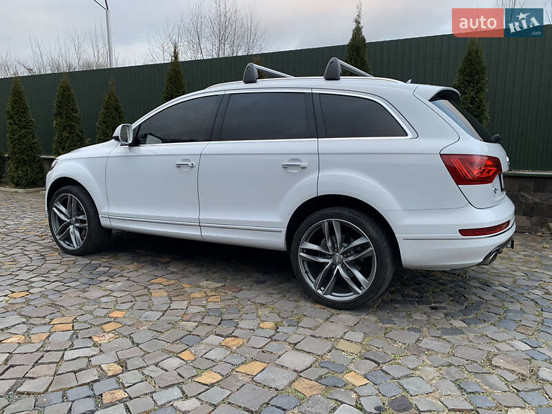 Позашляховик / Кросовер Audi Q7 2013 в Мукачевому