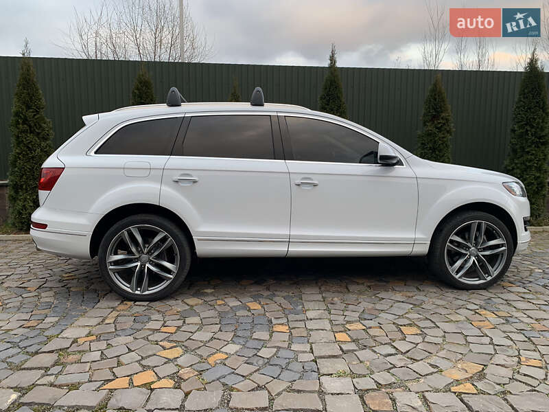 Позашляховик / Кросовер Audi Q7 2013 в Мукачевому