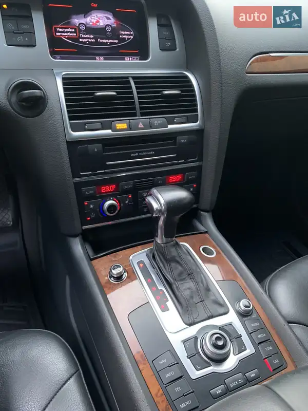 Audi Q7 2013 VIN WA1LMAFE8DD016692 фото оголошення 42 з 156