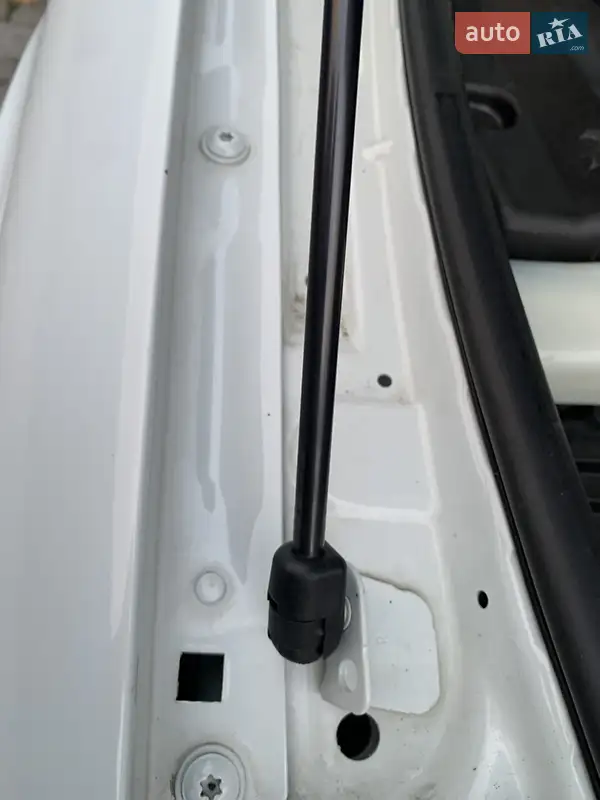 Audi Q7 2013 VIN WA1LMAFE8DD016692 фото оголошення 66 з 156