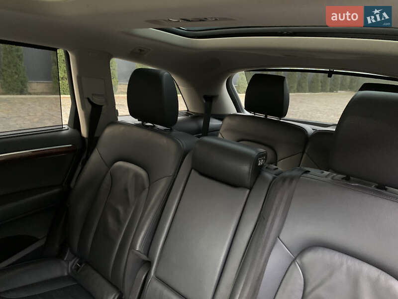 Позашляховик / Кросовер Audi Q7 2013 в Мукачевому