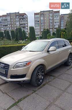 Внедорожник / Кроссовер Audi Q7 2007 в Калуше