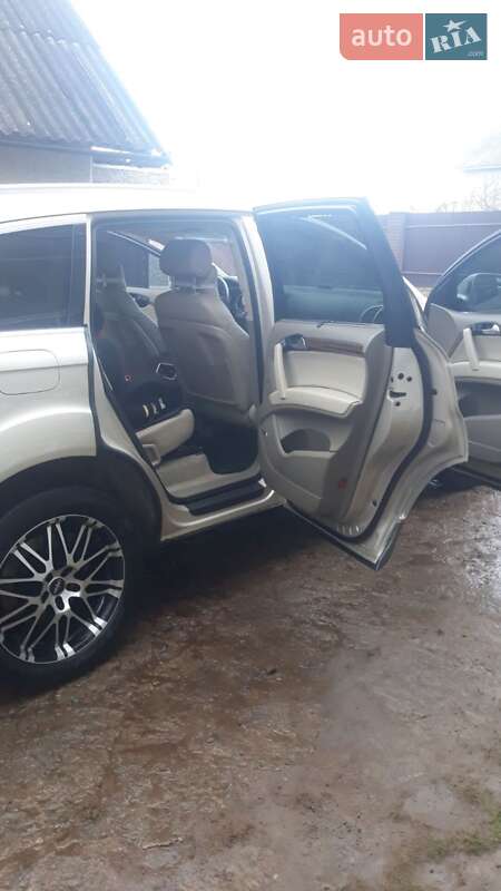 Внедорожник / Кроссовер Audi Q7 2007 в Калуше фото 19 Внедорожник / Кроссовер Audi Q7 2007 в Калуше