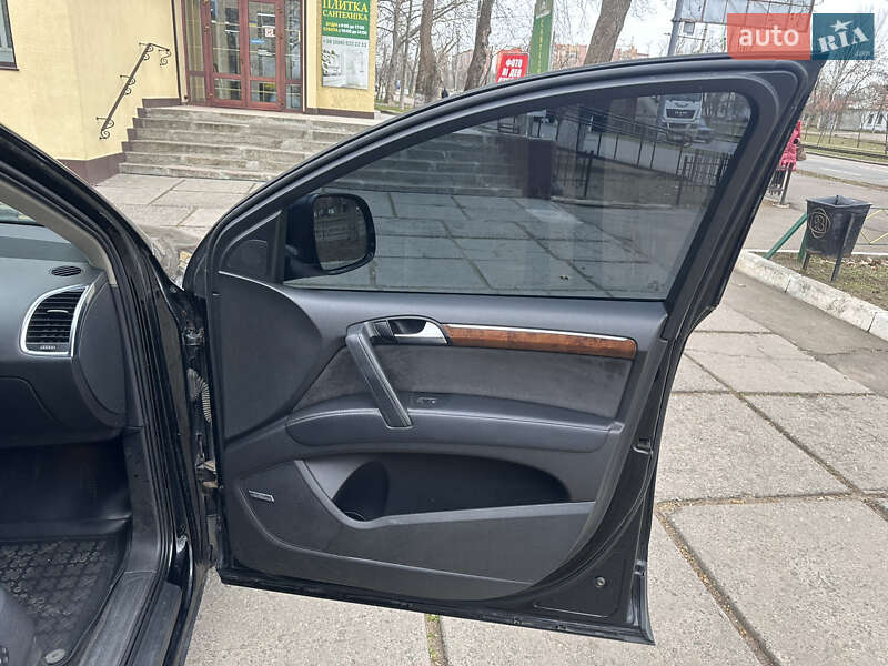 Внедорожник / Кроссовер Audi Q7 2008 в Николаеве