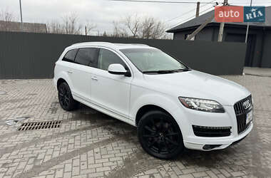 Внедорожник / Кроссовер Audi Q7 2014 в Сарнах
