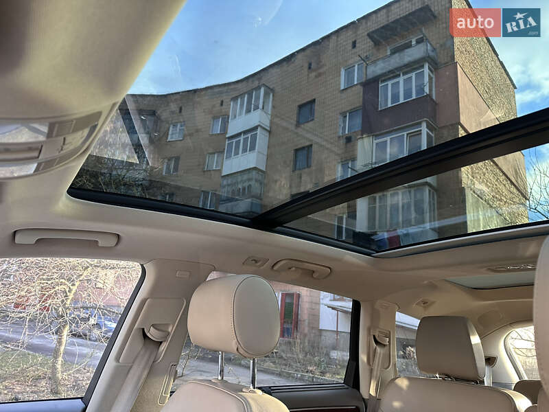 Позашляховик / Кросовер Audi Q7 2014 в Сарнах