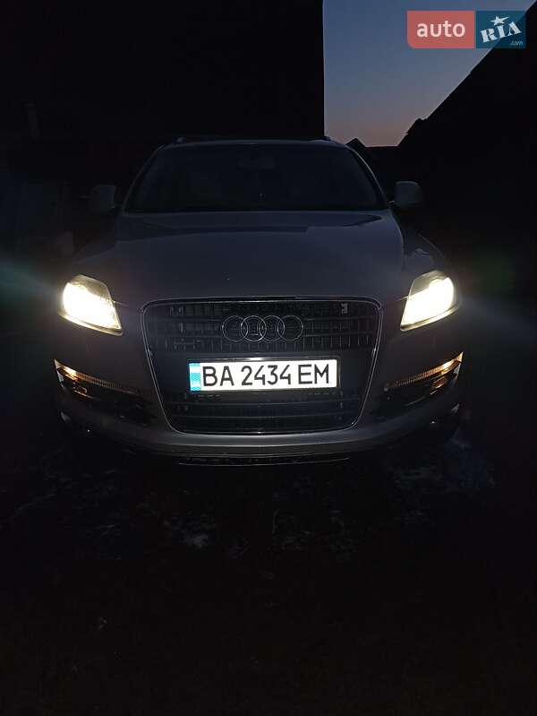 Внедорожник / Кроссовер Audi Q7 2007 в Калуше фото 4 Внедорожник / Кроссовер Audi Q7 2007 в Калуше
