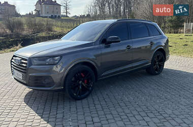 Внедорожник / Кроссовер Audi Q7 2019 в 
