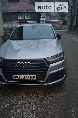 Позашляховик / Кросовер Audi Q7 2018 в Рахові