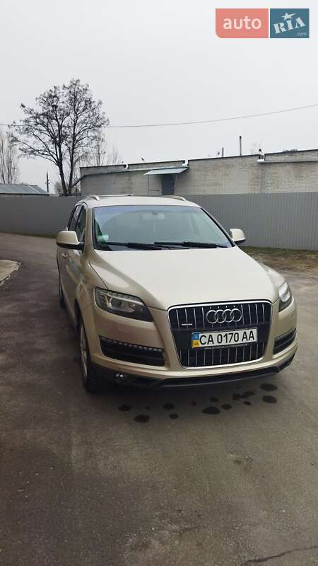 Audi Q7 2012