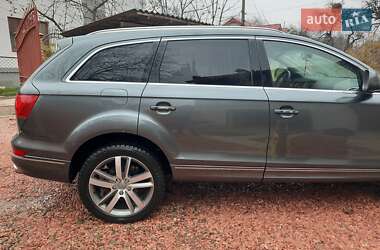 Внедорожник / Кроссовер Audi Q7 2014 в 