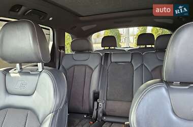 Внедорожник / Кроссовер Audi Q7 2019 в 